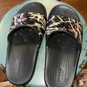 Crocs Classic Slide Unisex Size Women 9 Men 7 Casual Slip On Shoes Camo. (BT 4)